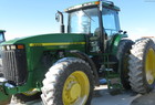 1996 John Deere 8200