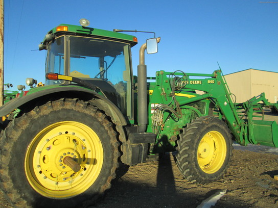 2003 John Deere 8120