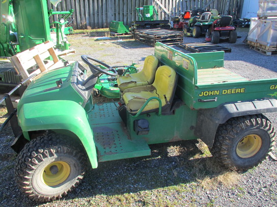  John Deere 4X2