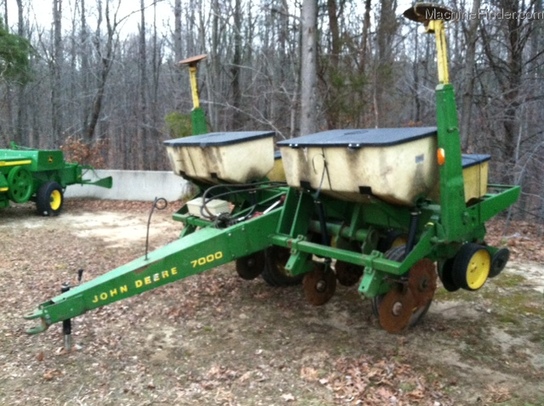  John Deere 7000 consevation