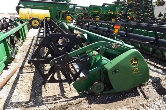 2004 John Deere 630F