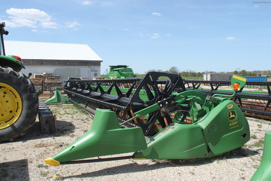 2004 John Deere 630F