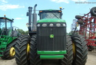 2011 John Deere 9230