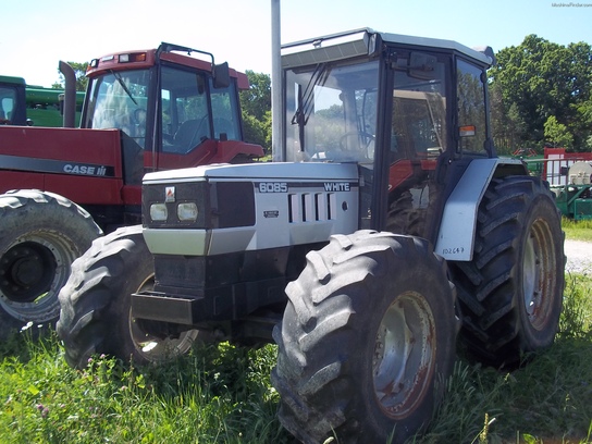 1995 White 6085
