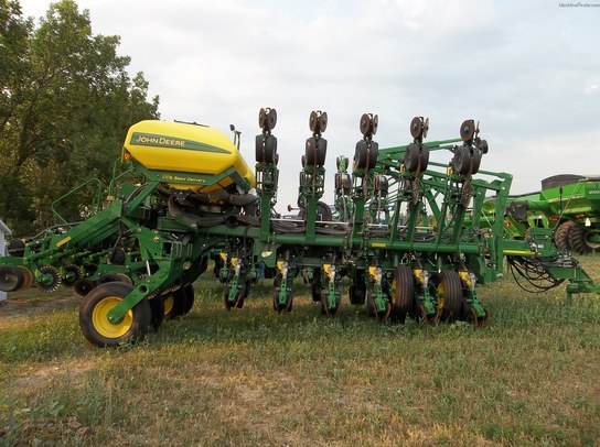 2012 John Deere 1790