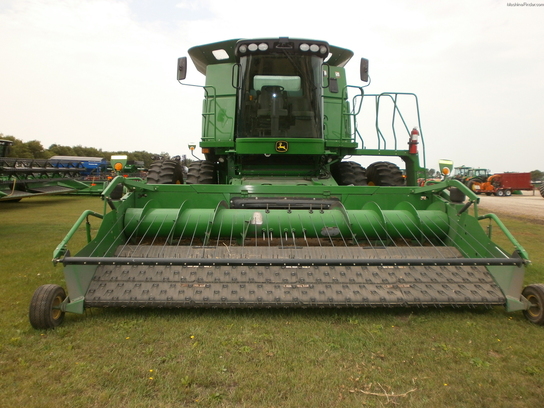 2008 John Deere 9870