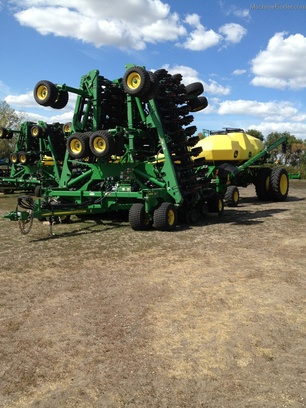 2012 John Deere 1890/1910