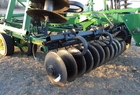 2005 John Deere 726