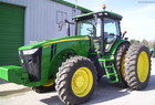 2011 John Deere 8260R
