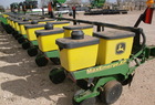 2006 John Deere 1700