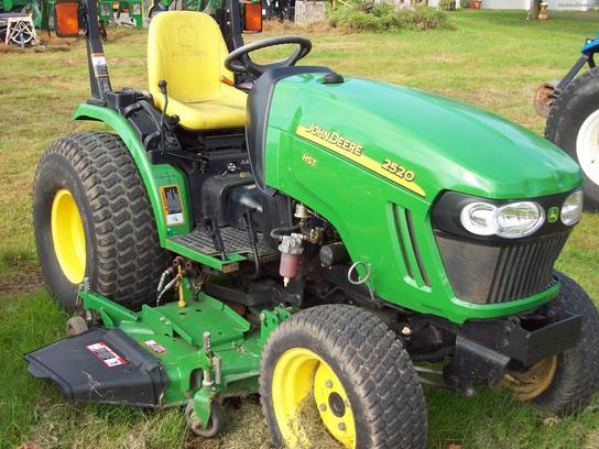 2006 John Deere 2520