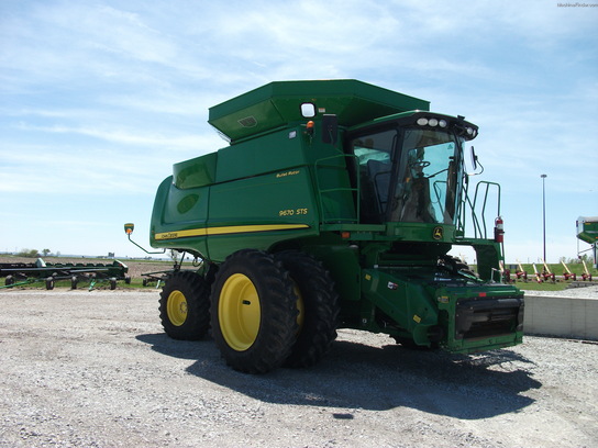 2011 John Deere 9670 STS