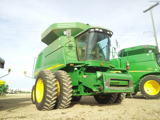 2004 John Deere 9760 STS