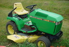 1988 John Deere 285