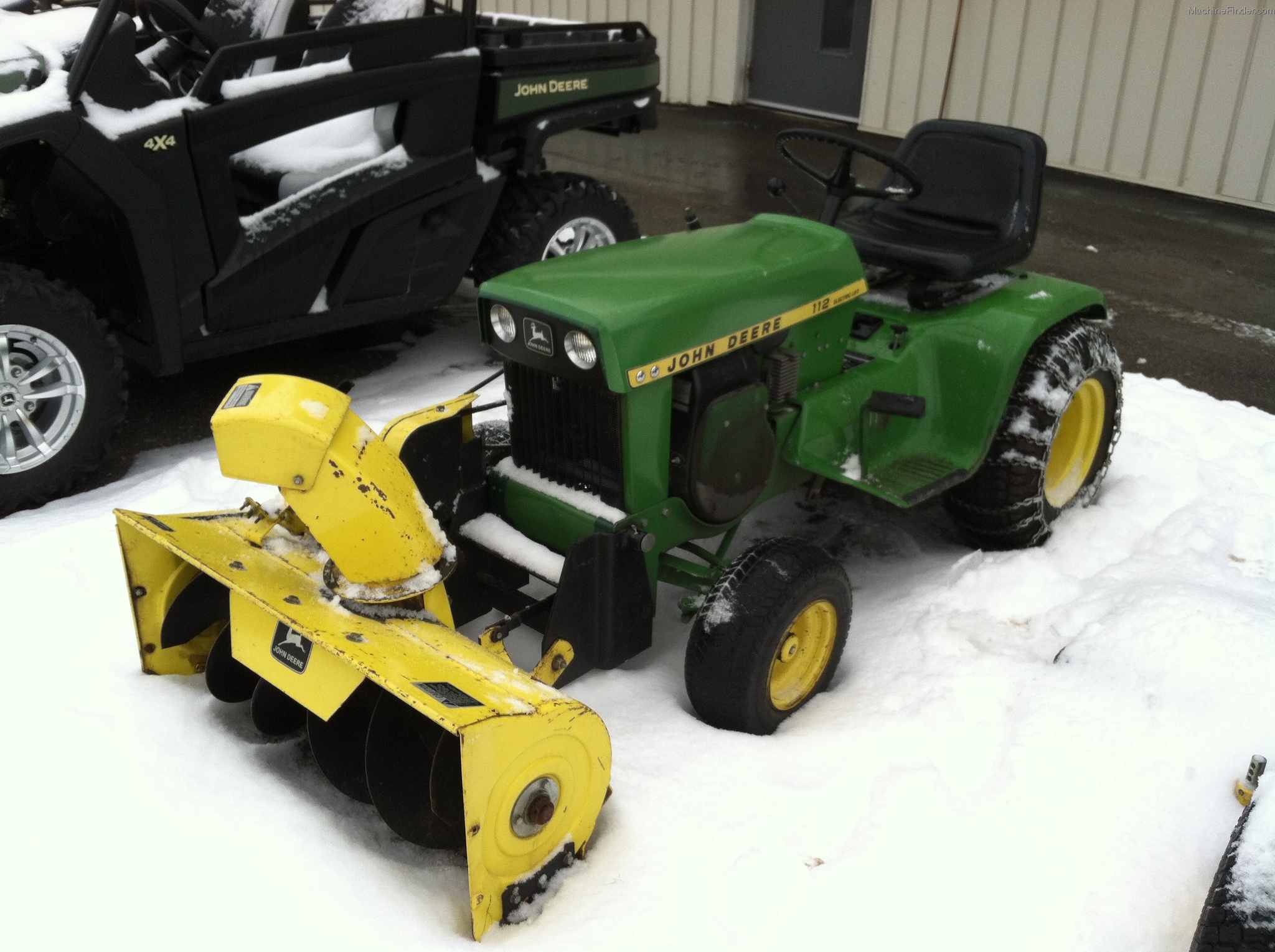 1970 John Deere 112 Lawn & Garden and Commercial Mowing John Deere