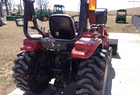2005 Case DX33