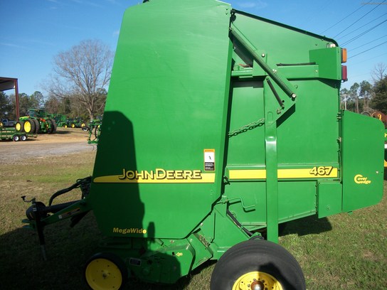 2005 John Deere 467