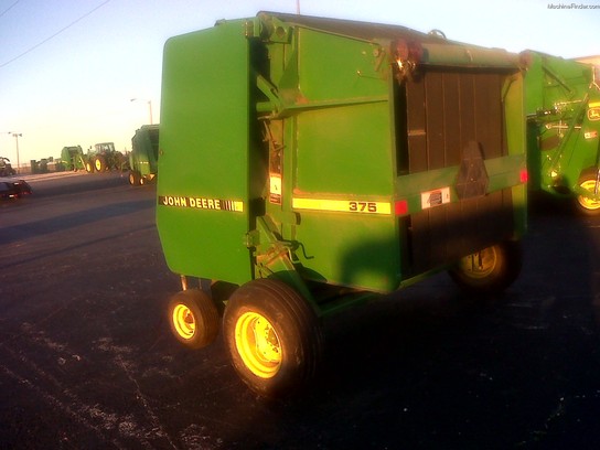 1991 John Deere 375