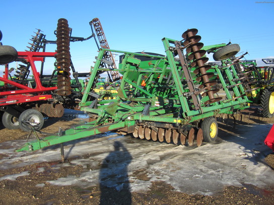 John Deere 724
