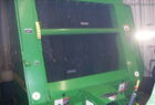 2001 John Deere 567