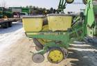 1991 John Deere 7200