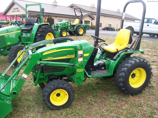 2002 John Deere 4115