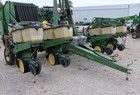  John Deere 7000