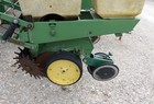  John Deere 7000