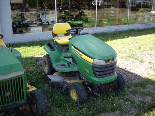 2007 John Deere X300