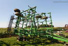 2010 John Deere 2210