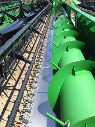 2011 John Deere 635F