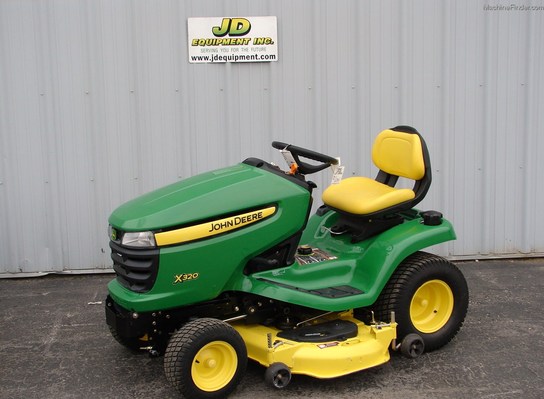 2010 John Deere X320