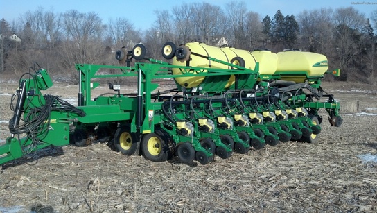 2011 John Deere DB60