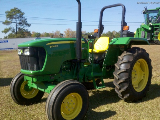 2012 John Deere 5045D