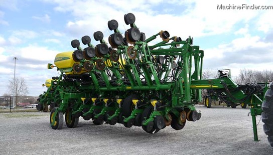2010 John Deere 1790