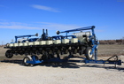 1999 Kinze 2600