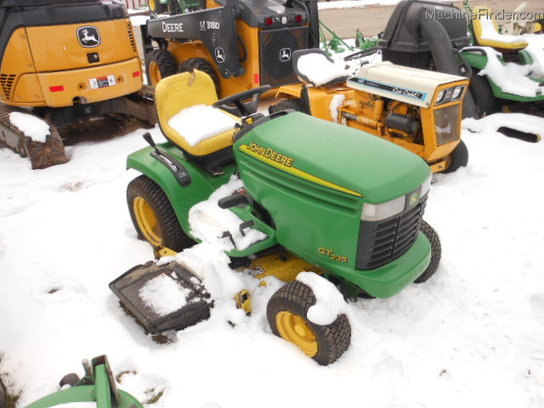 2003 John Deere GT235