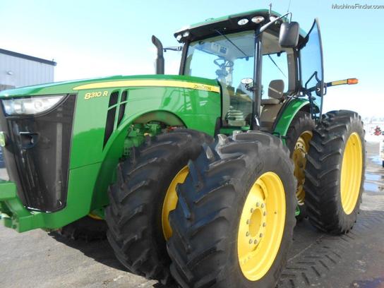 2011 John Deere 8310R