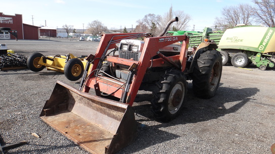 1985 White 2-75 & Loader