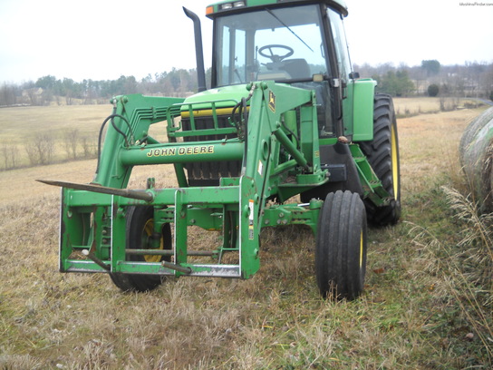1994 John Deere 7200