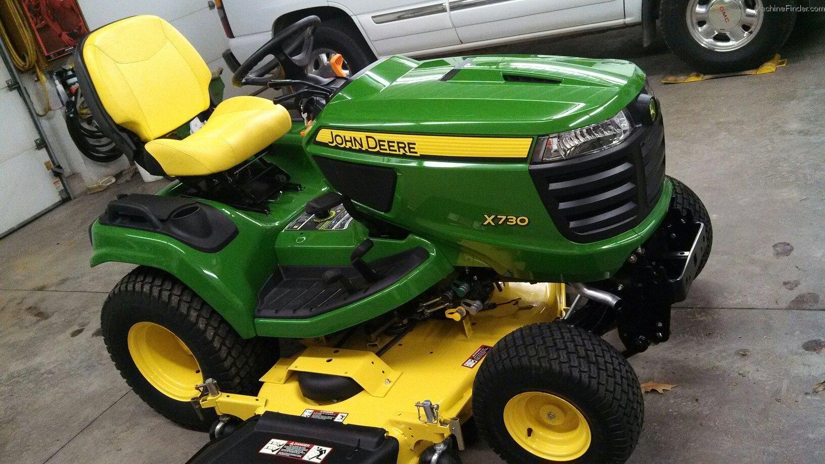 2013 John Deere X730 Lawn & Garden and Commercial Mowing John Deere