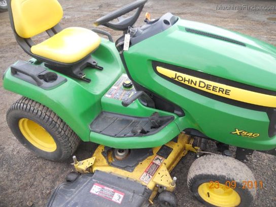 2009 John Deere x540