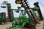 2005 John Deere 637