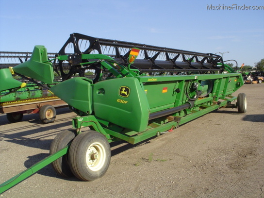  John Deere 630F