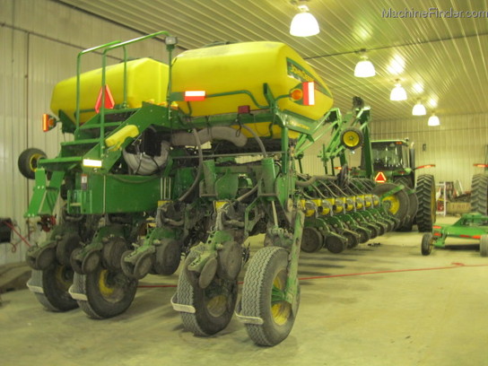 2006 John Deere 1770