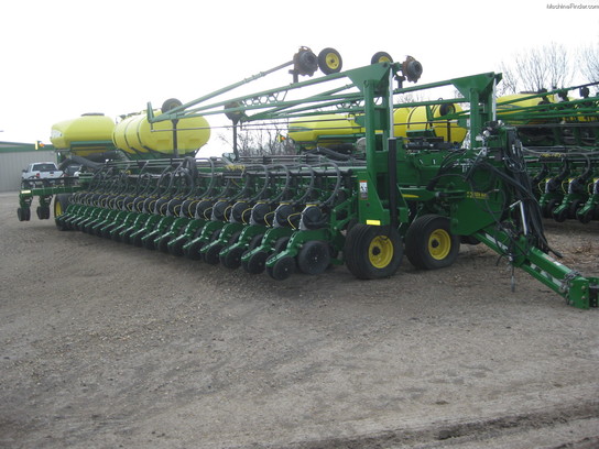 2009 John Deere DB88
