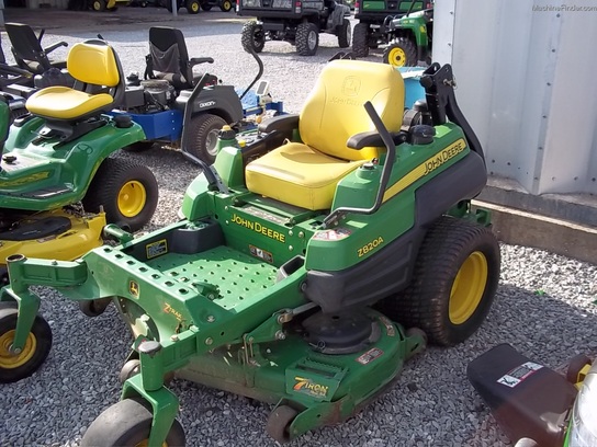 2009 John Deere Z820A