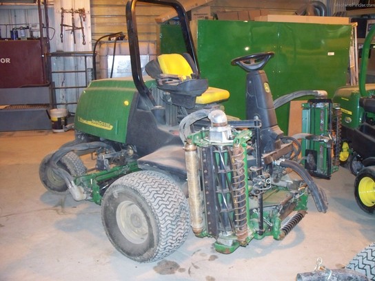 2007 John Deere 3235C