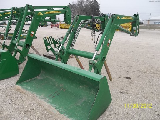 2009 John Deere 563