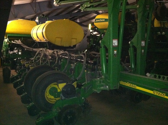 2008 John Deere 1770NT
